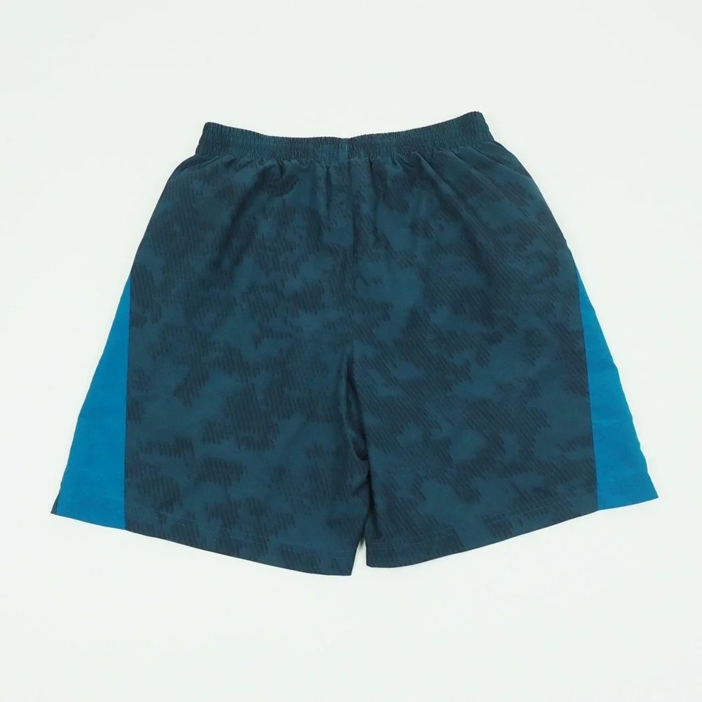 Under Armour item under